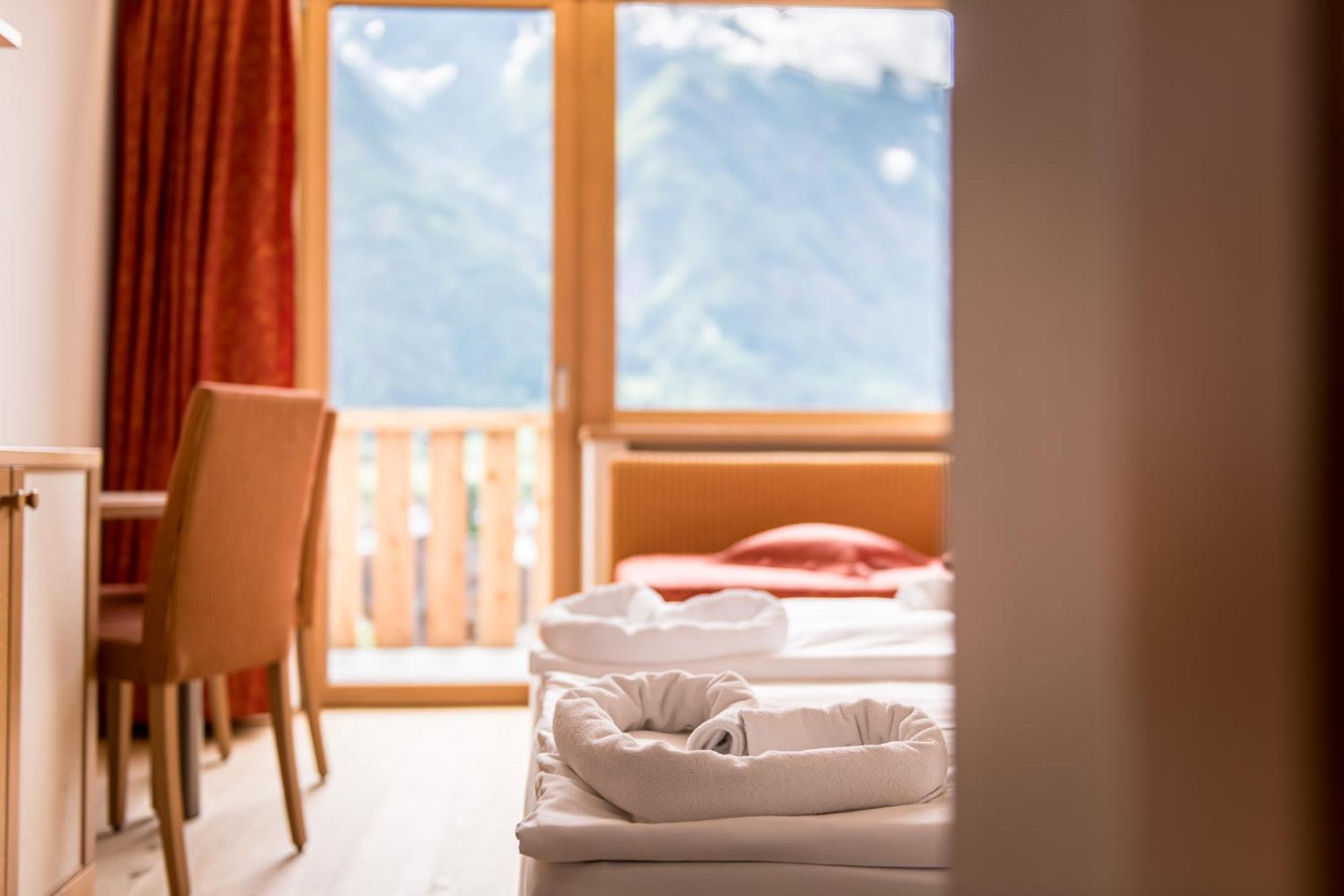 Hotel Taufers Molini di Tures Bagian luar foto