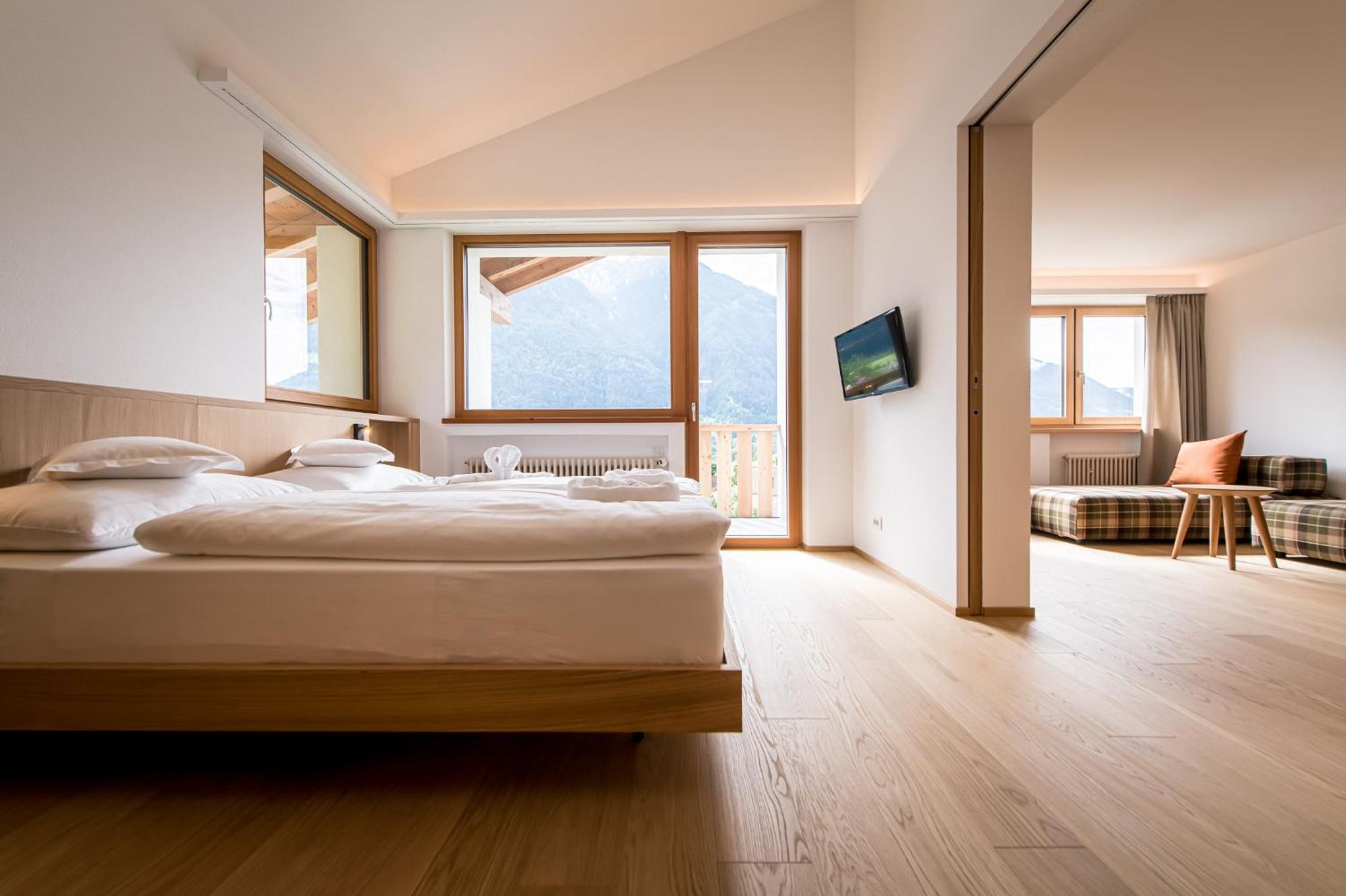 Hotel Taufers Molini di Tures Bagian luar foto