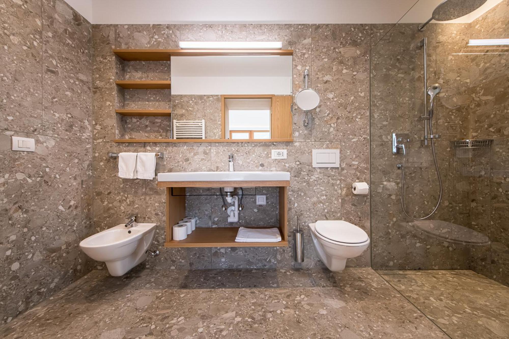 Hotel Taufers Molini di Tures Bagian luar foto